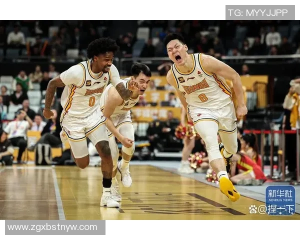 热火与湖人激战1211精彩回顾双方球员表现亮眼引发球迷热议