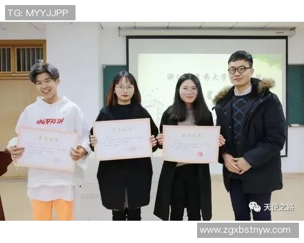 阿青年与乌青年之间的对决与成长之路探讨 阿青年与乌青年之间的对决与成长之路探讨