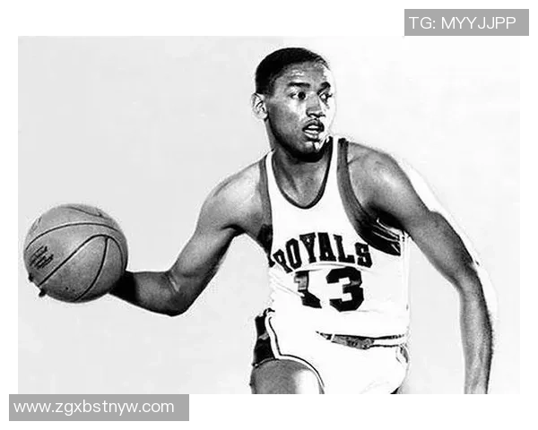 乔丹克拉克森的篮球旅程与成就分析：从新秀到全明星的蜕变之路