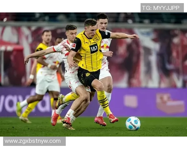 伊斯坦布尔主场迎战莱比锡双方争夺欧战小组出线关键战 伊斯坦布尔主场迎战莱比锡双方争夺欧战小组出线关键战