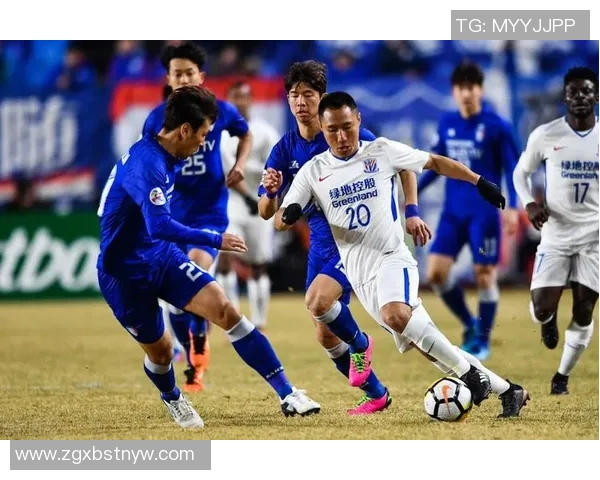 戈亚尼与戈亚斯的激烈对决揭示巴西足球的魅力与竞争力 戈亚尼与戈亚斯的激烈对决揭示巴西足球的魅力与竞争力