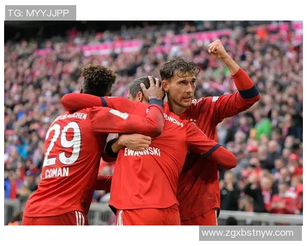 格雷茨卡的足球之路:从青涩少年到德甲巨星的成长历程 格雷茨卡的足球之路:从青涩少年到德甲巨星的成长历程