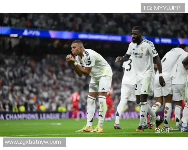 曼城与曼联激战正酣手机直播全程跟踪赛事精彩瞬间 曼城与曼联激战正酣手机直播全程跟踪赛事精彩瞬间