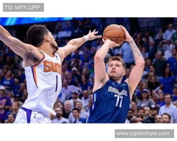 独行侠与太阳激战正酣比分悬念迭起引发球迷热议