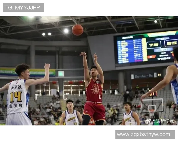 上海久事迎战山西全力争胜期待精彩对决展现篮球魅力 上海久事迎战山西全力争胜期待精彩对决展现篮球魅力