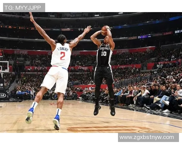 马重阳精彩解说快船与马刺激战全场精彩瞬间回顾与分析