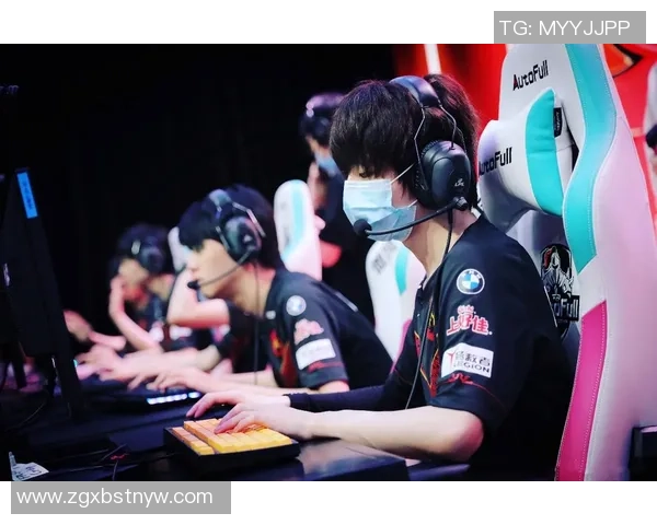 DOTA2盛宴揭秘FPX战队协作之道与胜利背后的默契与信任 DOTA2盛宴揭秘FPX战队协作之道与胜利背后的默契与信任